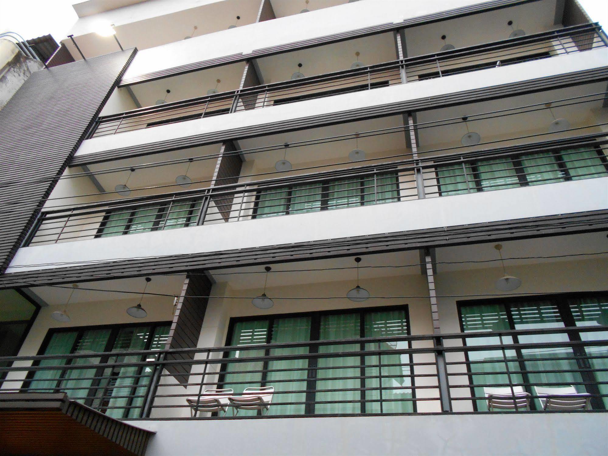 Bb Boutique Mansion Hotel Bangkok Exterior photo